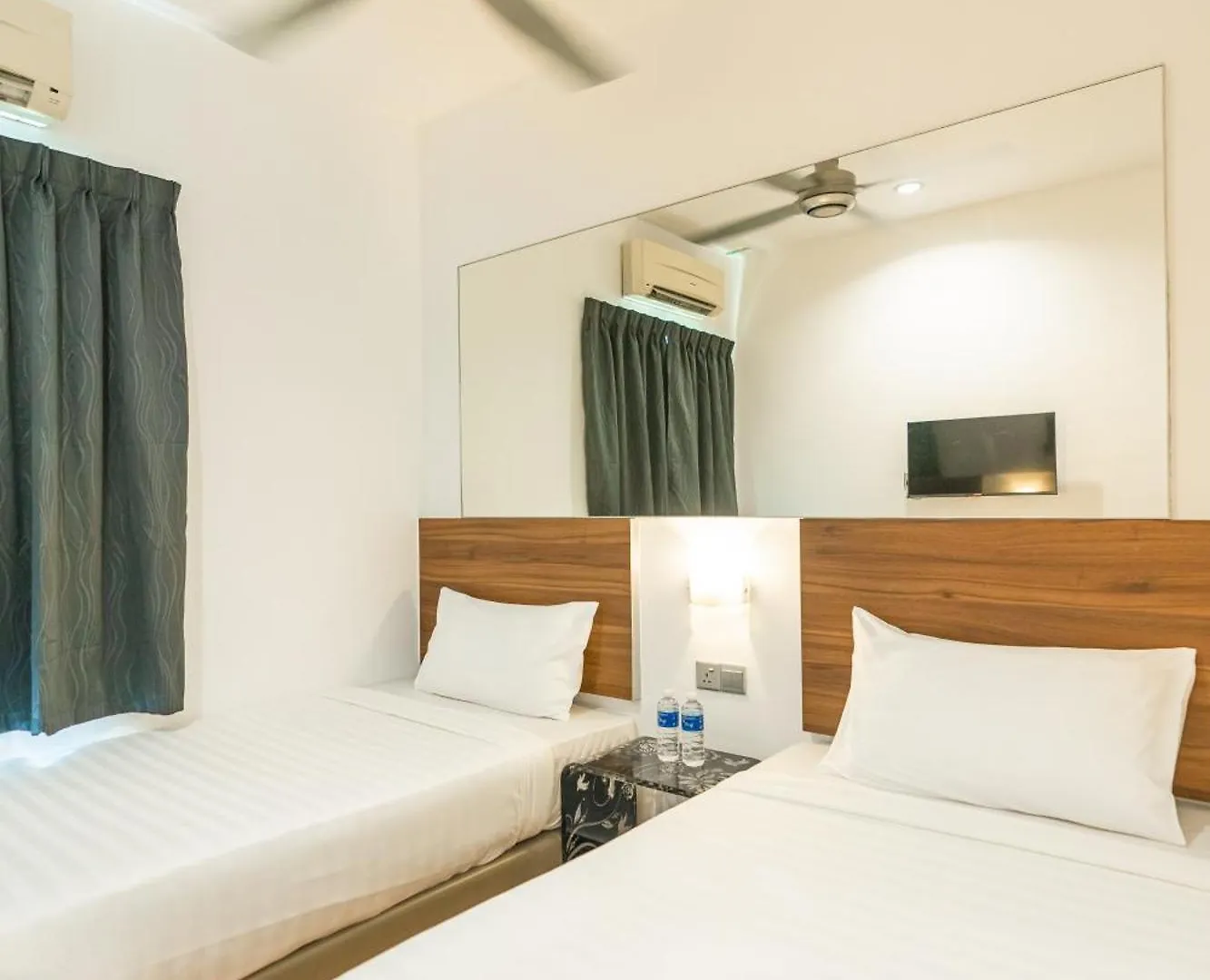 ***  Tune Hotel - Danga Bay Johor Johor Bahru Malaysia